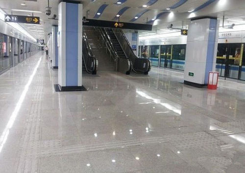 地铁人员定位系统.jpg 地铁人员定位系统.jpg