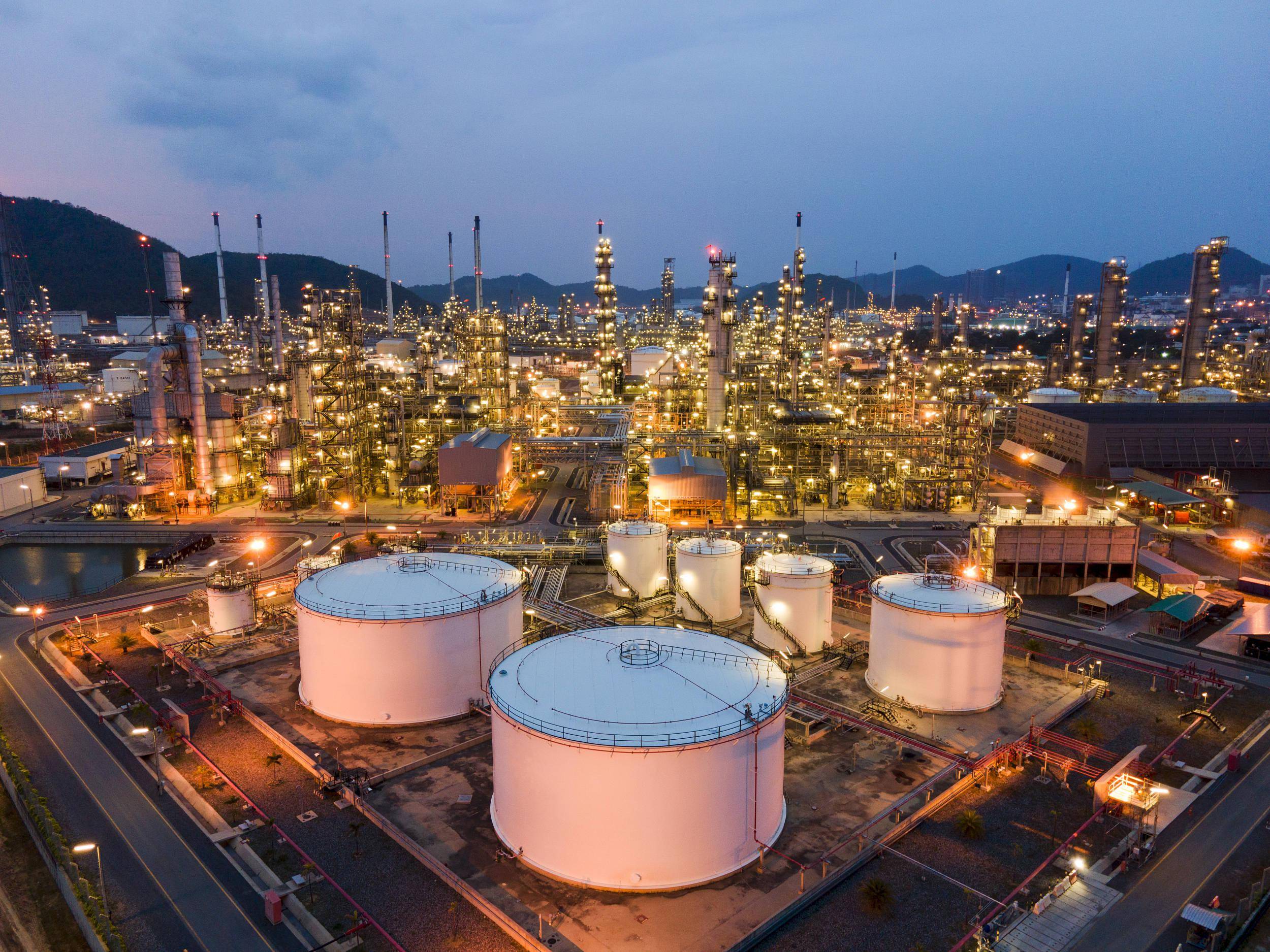 石油化工002.jpeg